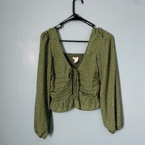 Green floral peasant top